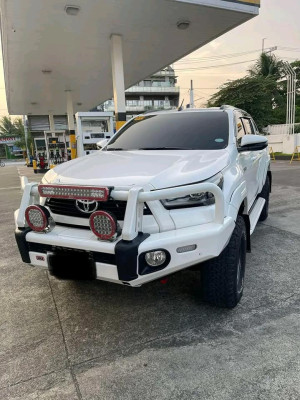 FOR SALE RUSH! TOYOTA HILUX V 4X4 TOP OF THE LINE 2021 MODEL