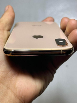 FOR SALE OR SWAP IPHONE XS 64GB