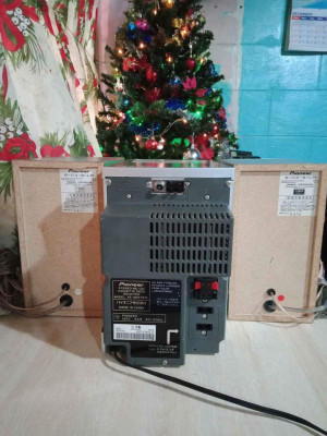 Pioneer Component Stereo System w/ Color Selector