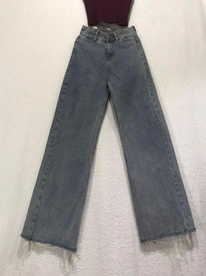 Baggy and wideleg pants