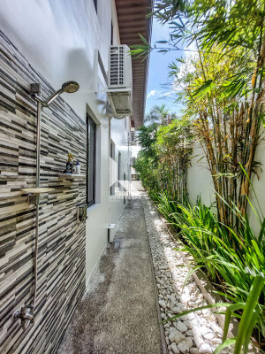 2 Storey House and Lot for Sale with Swimming Pool