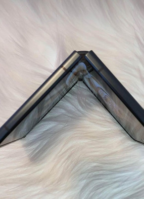 Samsung fold 3 256GB