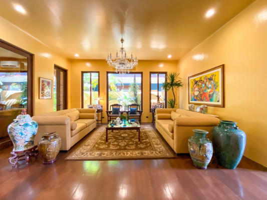 Beautiful Filipino Mediterranean Villa with Sustainable Green Architecture ⠀