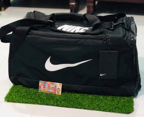nike duffle bag