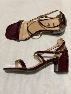 Kate sandals maroon