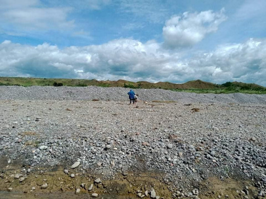 QUARRY FOR SALE IN TINAGACAN