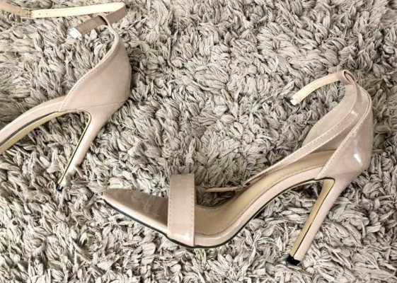 Nude heels
