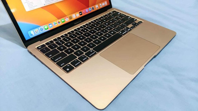 MacBook Air M1