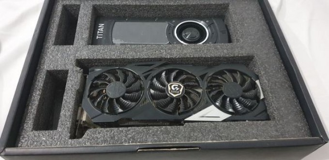 GeForce Titan X. 12GB DDR5