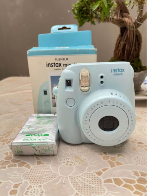 Instax Mini8 + 10 pcs film!!