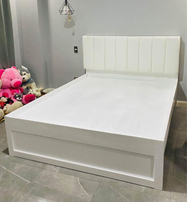 Queen size bed frame