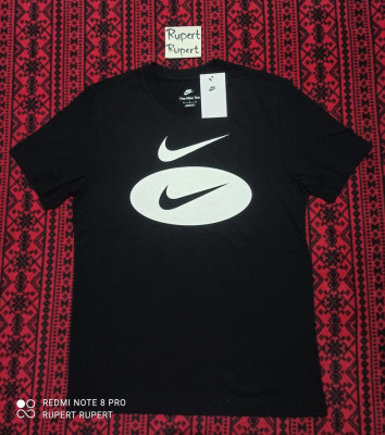 Nike Swoosh League Shirt (Medium)