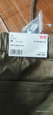 Uniqlo Cargo Jogger Pants