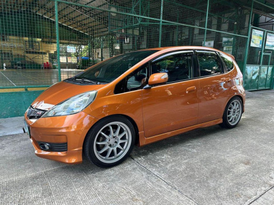 2012 Honda jazz