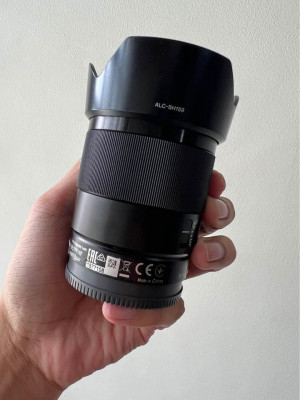 Sony FE 35mm 1.8 Lens