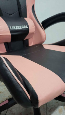 Like Regal Gaming Chair