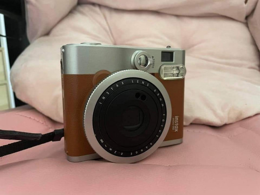 Instax mini 90 Neo Classic in Brown