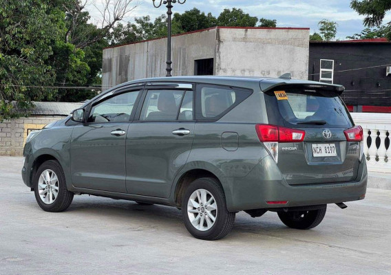 2016 Toyota innova 2.8 g dsl automatic