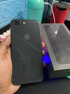 IPHONE 8 PLUS