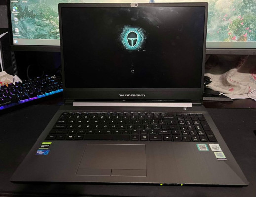 FOR SALE: GAMING LAPTOP