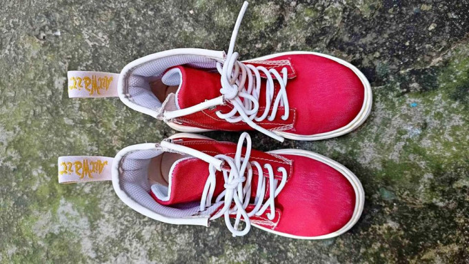 DR. MARTENS BROOKLEE