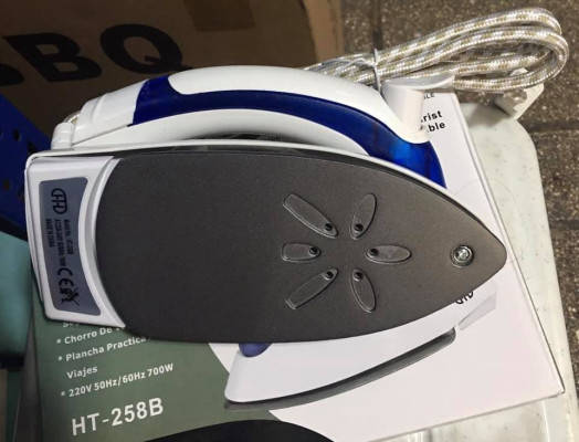 PORTABLE TRAVEL MINI IRON