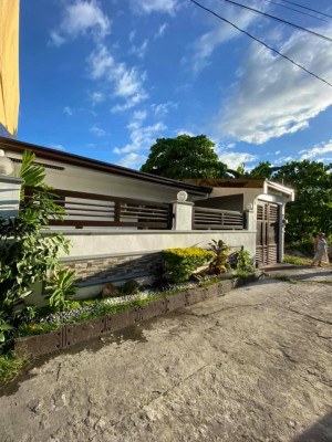 3 bedroom House near SM Fairview