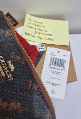 💯Original Coach Corner Zip Wristlet With Horse And Carriage Dot Print