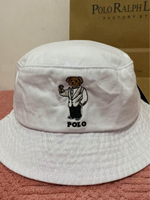 Classic Bear White Buckethat