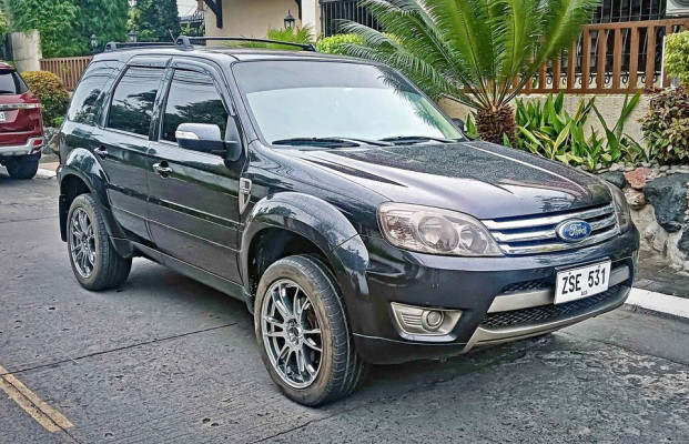 2008 Ford escape