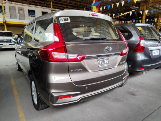 2019 Suzuki ertiga glx a/t top of the line