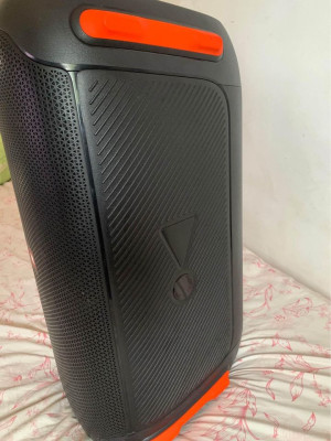 JBL PARTYBOx110