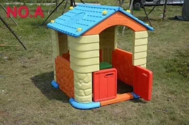 BIG & CHUNKY PLAY HOUSE NON-TOXIC PLASTIC MATERIAL