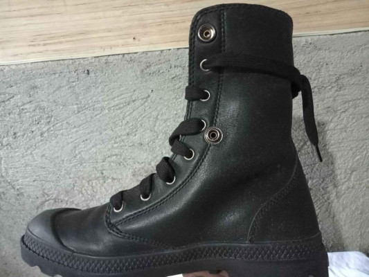 Palladium Baggy Leather Women's 6 US