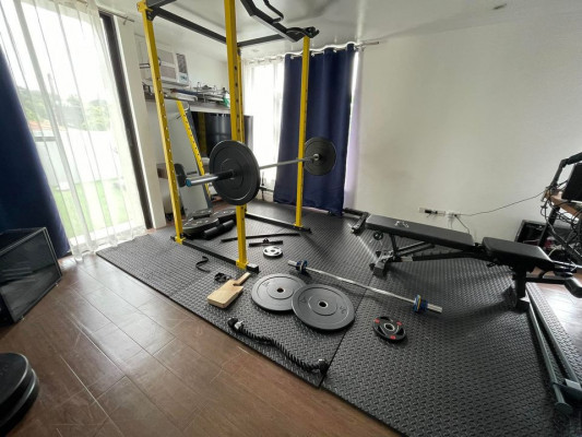 Power cage + heavy duty adjustable bench (No weights)