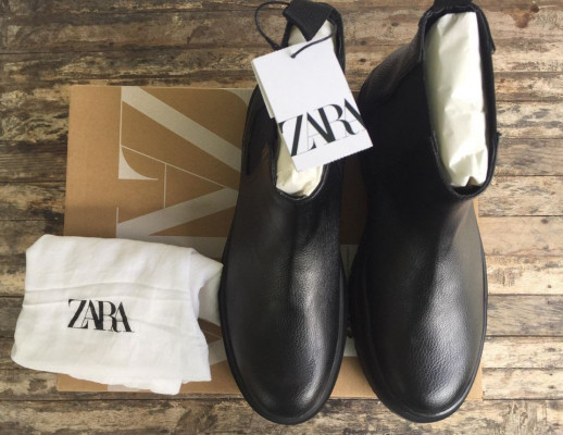 Zara Chunky Chelsea Boots Black