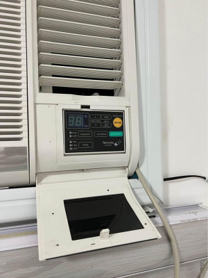 PANASONIC AIRCON 1.5hp WINDOW TYPE