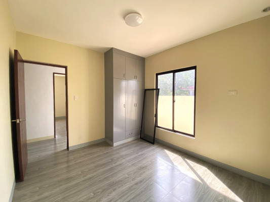 Alluring Chic House and Lot for Sale