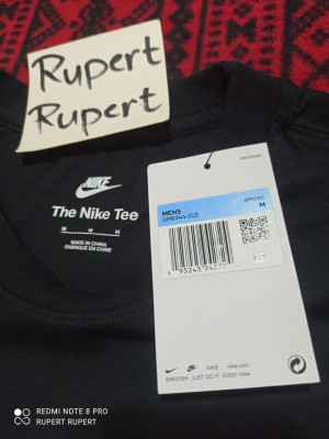 Nike Swoosh League Shirt (Medium)