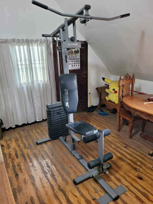 Rush Lat pulldown machine