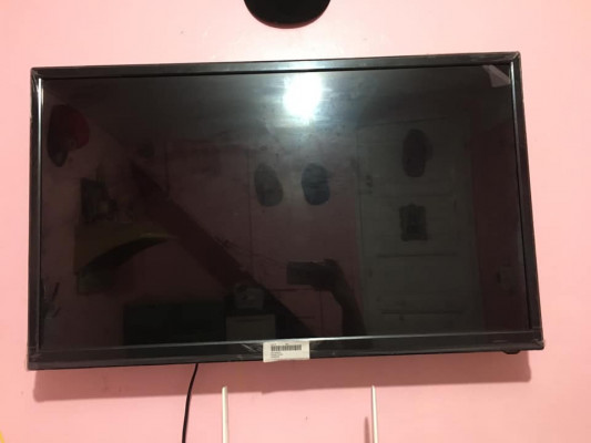 32 Inch Smart T.V