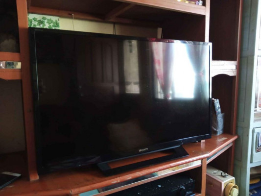 Original Sony Bravia 32 inch LED TV