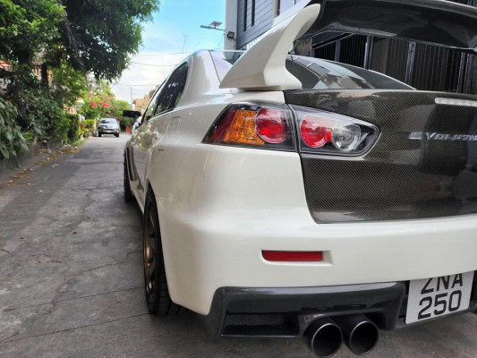 2008 Mitsubishi evo 10