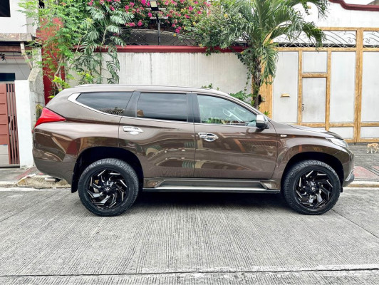 2016 Mitsubishi montero sport gls a/t