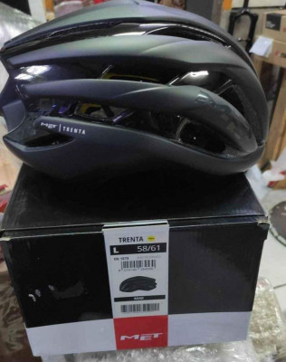 trenta mips Road helmet