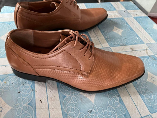 Perry Ellis leather Shoes