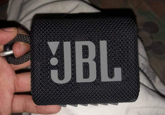 JBL go 3