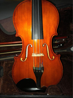 VIOLIN FOR SALE