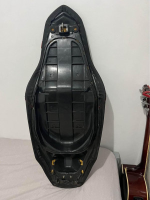 NOI WATDAN SEAT FOR AEROX V1