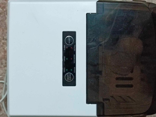 Portable ICE MAKER - 9 Ice Tubes in just 8 minutes